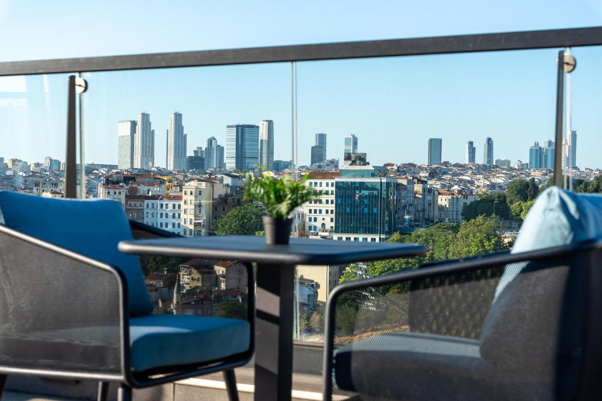 Хостел The Central House Istanbul Galata Екстер'єр фото